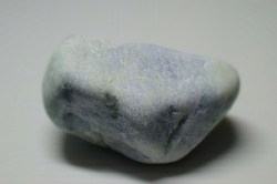 糸魚川産　翡翠原石