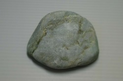 糸魚川産　翡翠原石