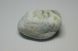 糸魚川産　翡翠原石