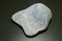 糸魚川産　翡翠原石