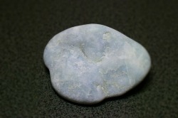 糸魚川産　翡翠原石