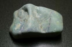 糸魚川産　翡翠原石