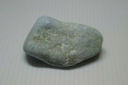 糸魚川産　翡翠原石
