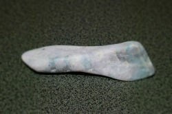 糸魚川産　翡翠原石