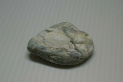 糸魚川産　翡翠原石