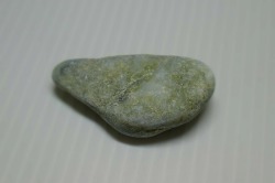 糸魚川産　翡翠原石