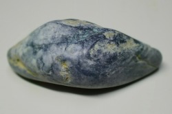 糸魚川産　翡翠原石　