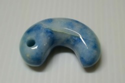 糸魚川産翡翠　勾玉　48mm