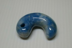 糸魚川産翡翠　勾玉　46mm