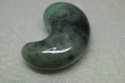 糸魚川産　勾玉  31mm
