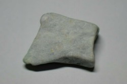 糸魚川産　翡翠原石　
