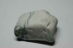糸魚川産　翡翠原石