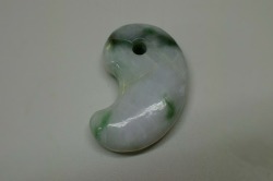 糸魚川産　勾玉 34mm
