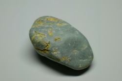 糸魚川産　翡翠原石