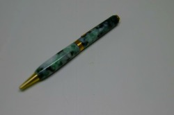 糸魚川産　本翡翠　高級 ボ-ルペン