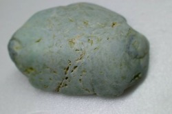 糸魚川産　翡翠原石　