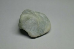 糸魚川産　翡翠原石