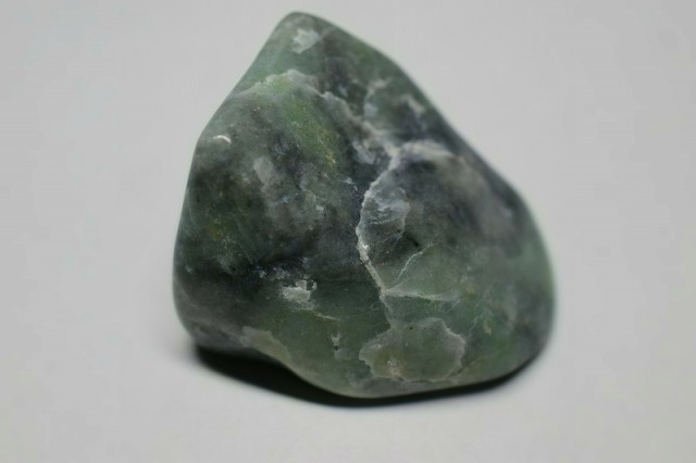 糸魚川産 翡翠原石