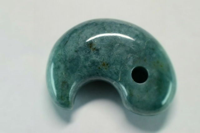 糸魚川産翡翠 勾玉 35mm