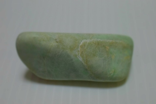 翡翠輝石(青翡翠/海翡翠) 765 糸魚川 - 鉱物標本・隕石標本販売