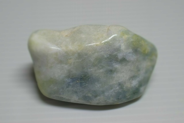 糸魚川産 翡翠原石