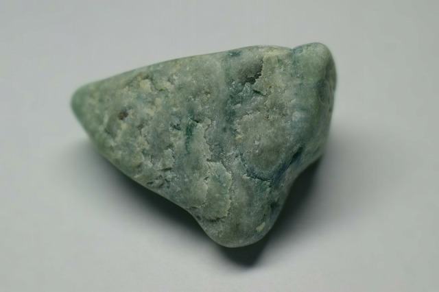 糸魚川産 翡翠原石
