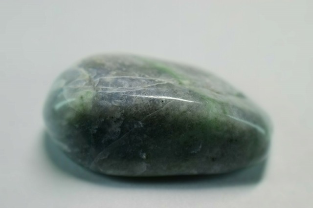 糸魚川産 翡翠原石