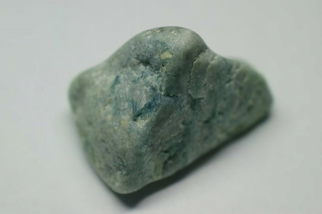 糸魚川産 翡翠原石