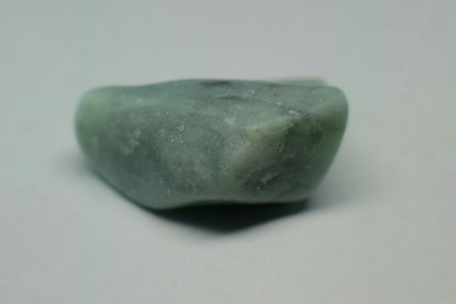 糸魚川産 翡翠原石