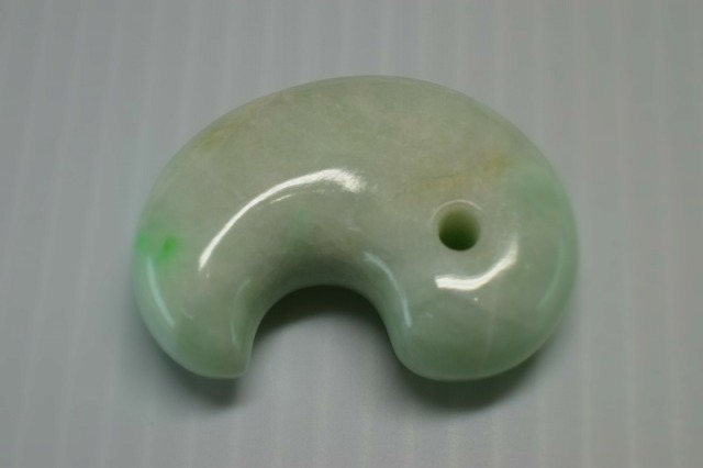 糸魚川産翡翠 勾玉 37mm