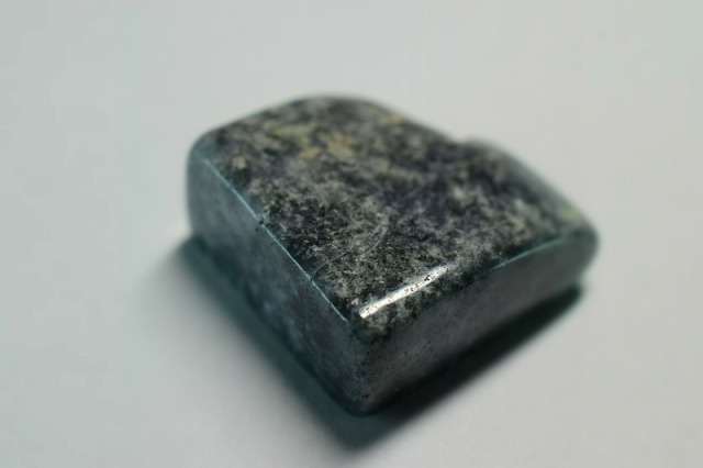 糸魚川産 翡翠原石