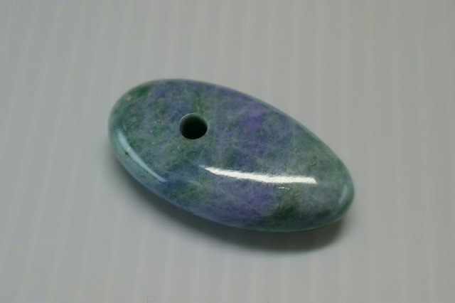 糸魚川産翡翠 大珠 35mm