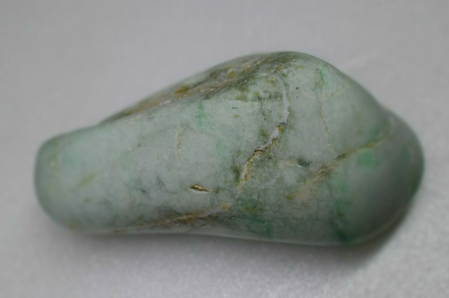 糸魚川産 翡翠原石