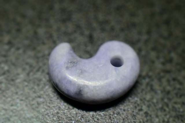 糸魚川産翡翠 勾玉 17mm