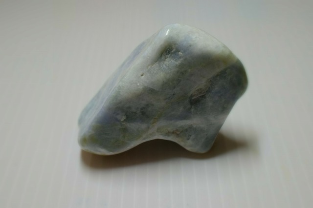 糸魚川産 翡翠原石