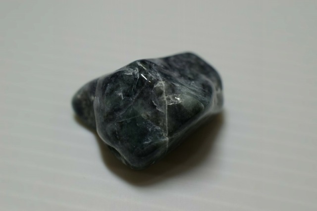 糸魚川産 翡翠原石
