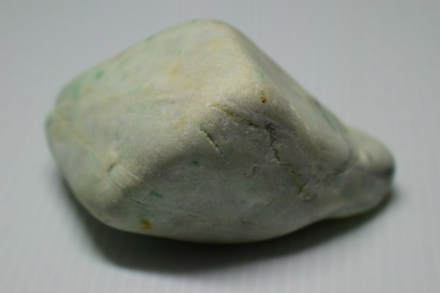 糸魚川産 翡翠原石