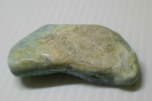 糸魚川産 翡翠原石