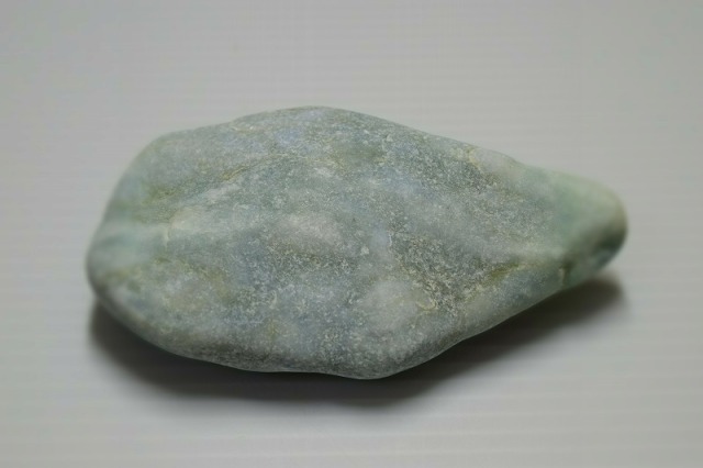 糸魚川産 翡翠原石