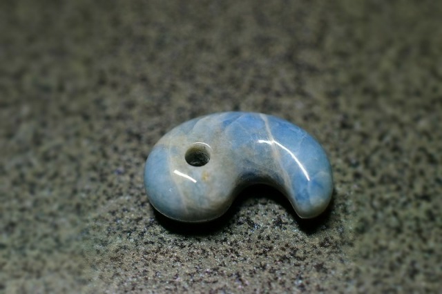 糸魚川産翡翠 勾玉 19mm
