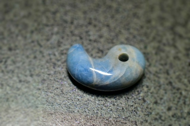 糸魚川産翡翠 勾玉 19mm