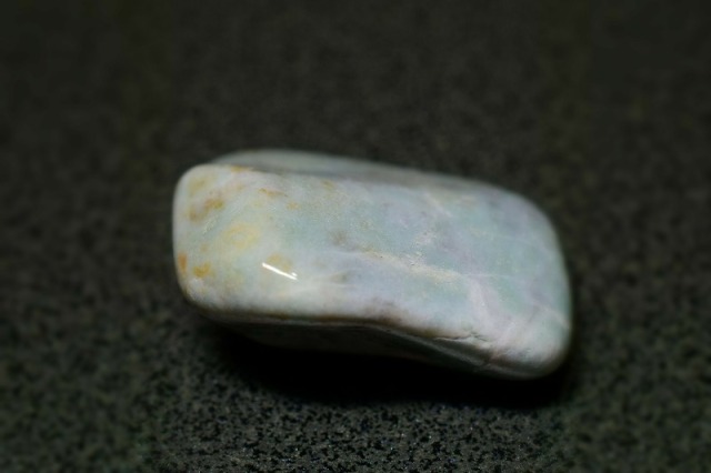 糸魚川産 翡翠原石