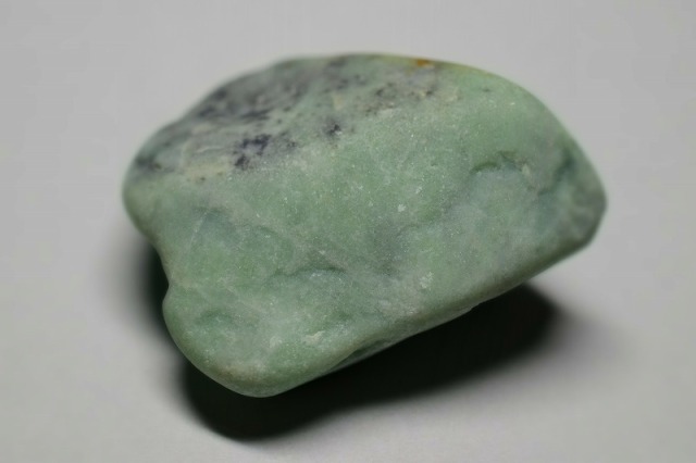 糸魚川産 翡翠原石