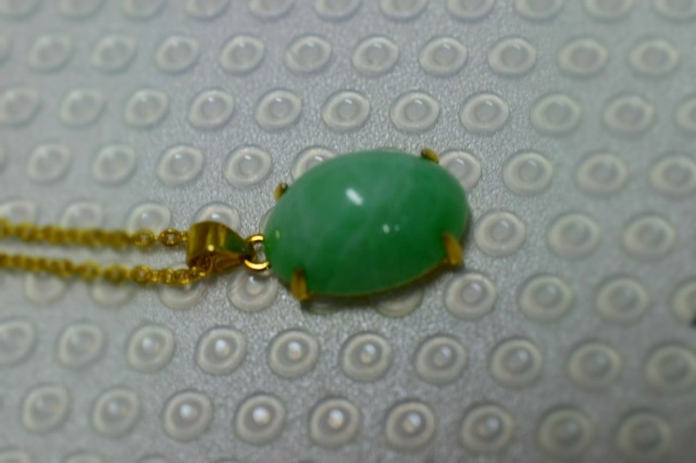 入コン沢原石:ペンダントトップ:糸魚川翡翠:金具(ステンレス