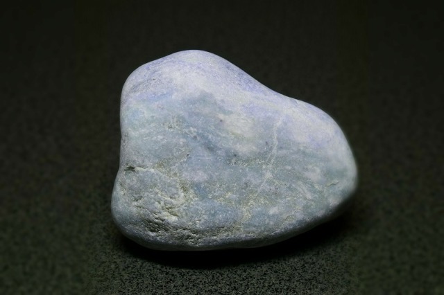 糸魚川産 翡翠原石