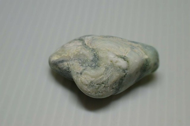 糸魚川産 翡翠原石