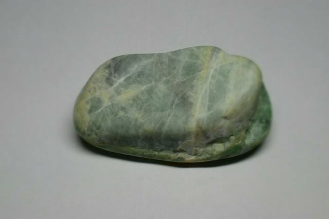 糸魚川産 翡翠原石