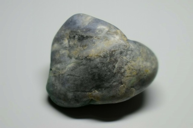 糸魚川産 翡翠原石