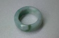 糸魚川産　翡翠　くりぬきリング