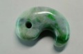 糸魚川産翡翠　勾玉　32mm